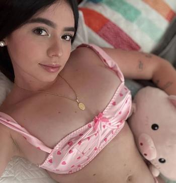 Esther, 24 Latino/Hispanic female escort, Trois Rivieres